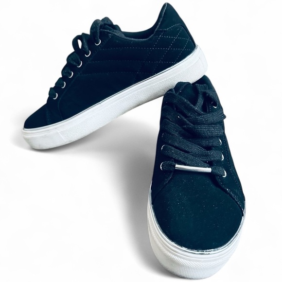 Primark Shoes - Primark Black and White Women's Sneakers size 6